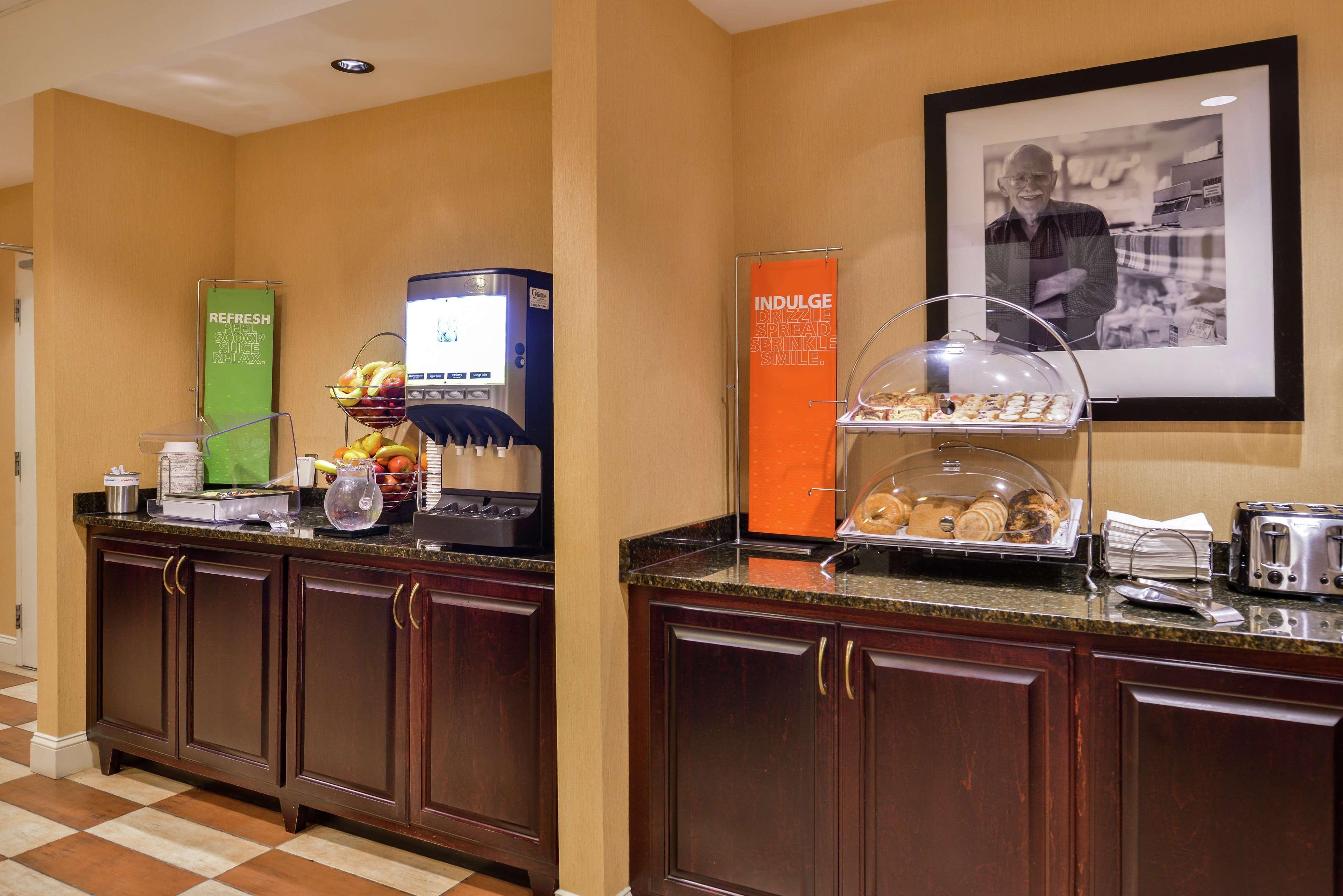 Hampton Inn Jackson-College Avenue Exterior foto