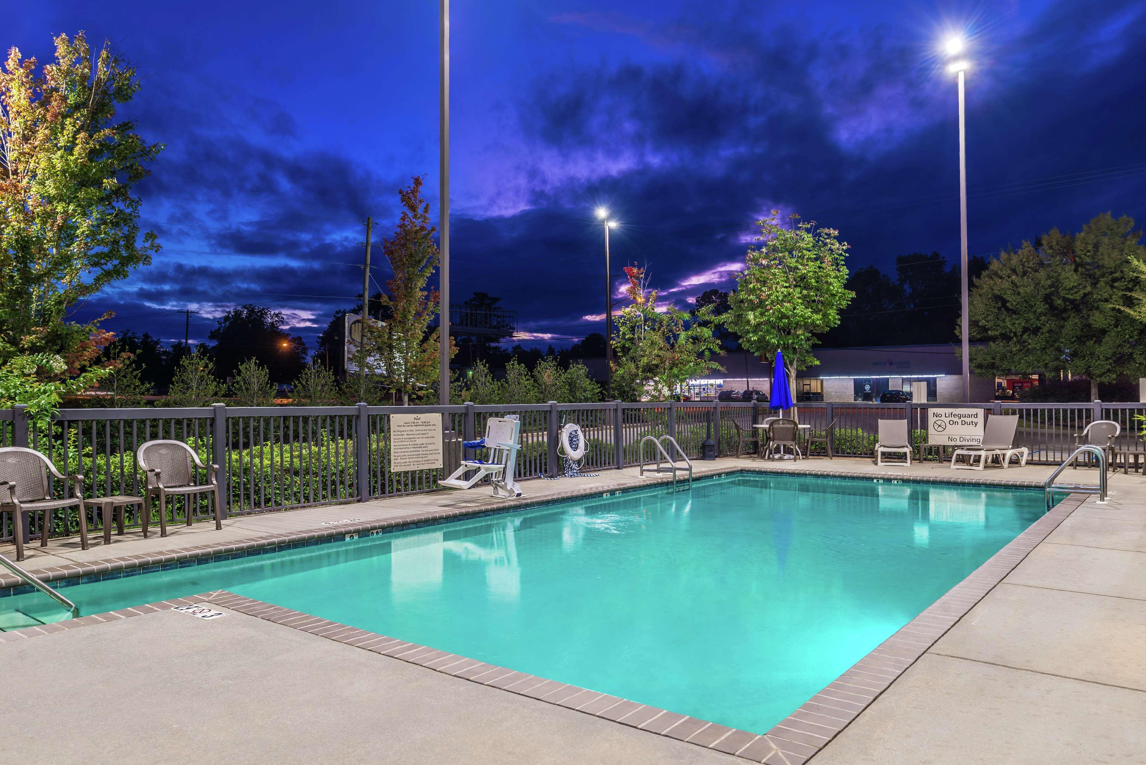 Hampton Inn Jackson-College Avenue Exterior foto