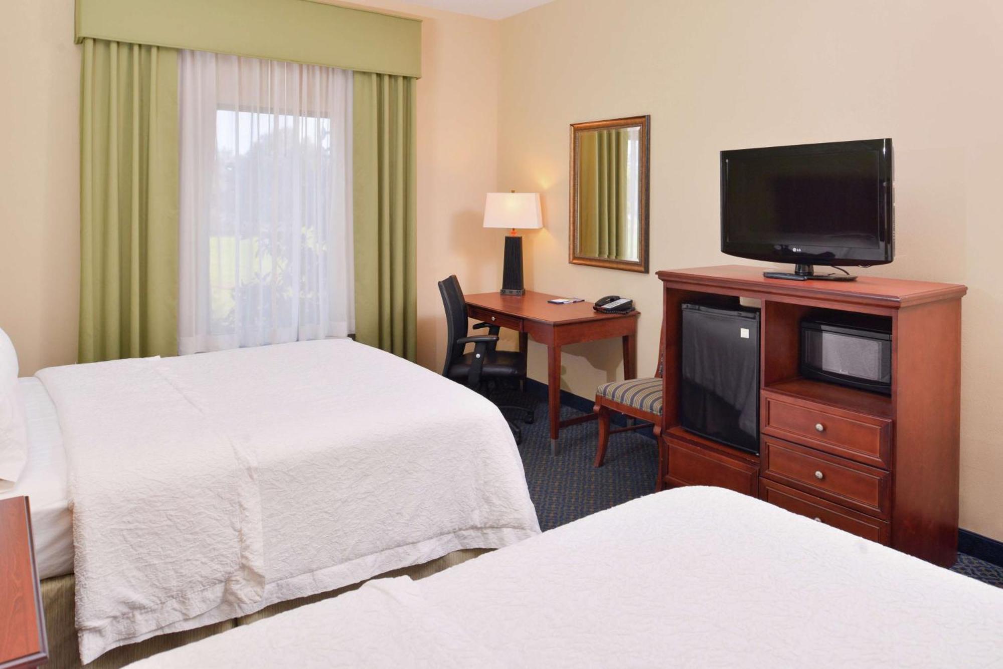Hampton Inn Jackson-College Avenue Exterior foto